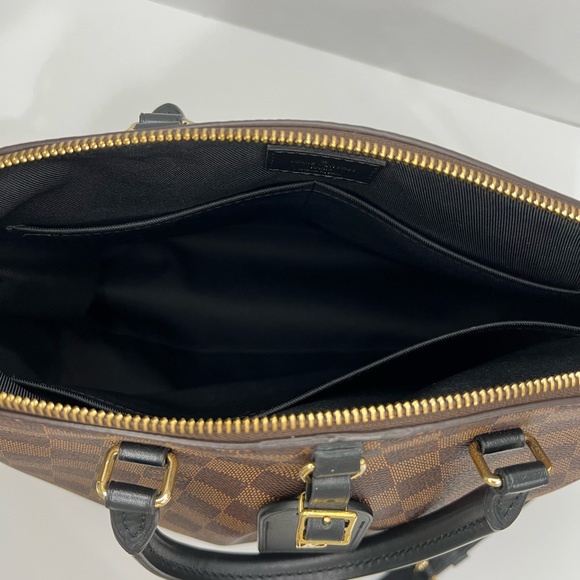 💎 Authentic 💎 Louis Vuitton Damier Ebène Odeon Tote MM in Impeccable Condition - Picture 9 of 16